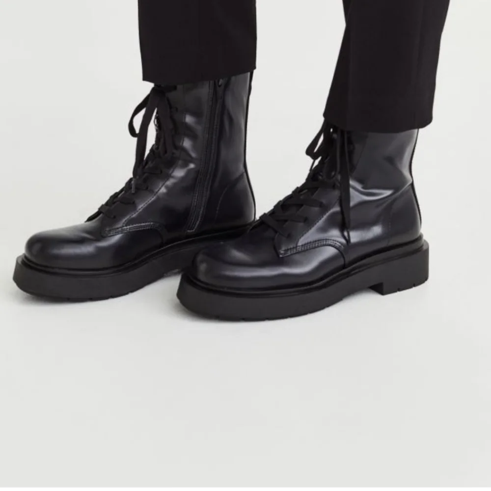NWT H&M combat boots - Picture 4 of 6